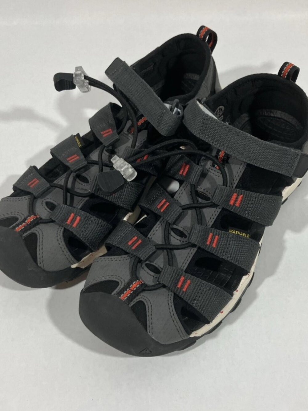 Keen Newport H2 Gray Red Size 4 Waterproof Closed Toe Sandals